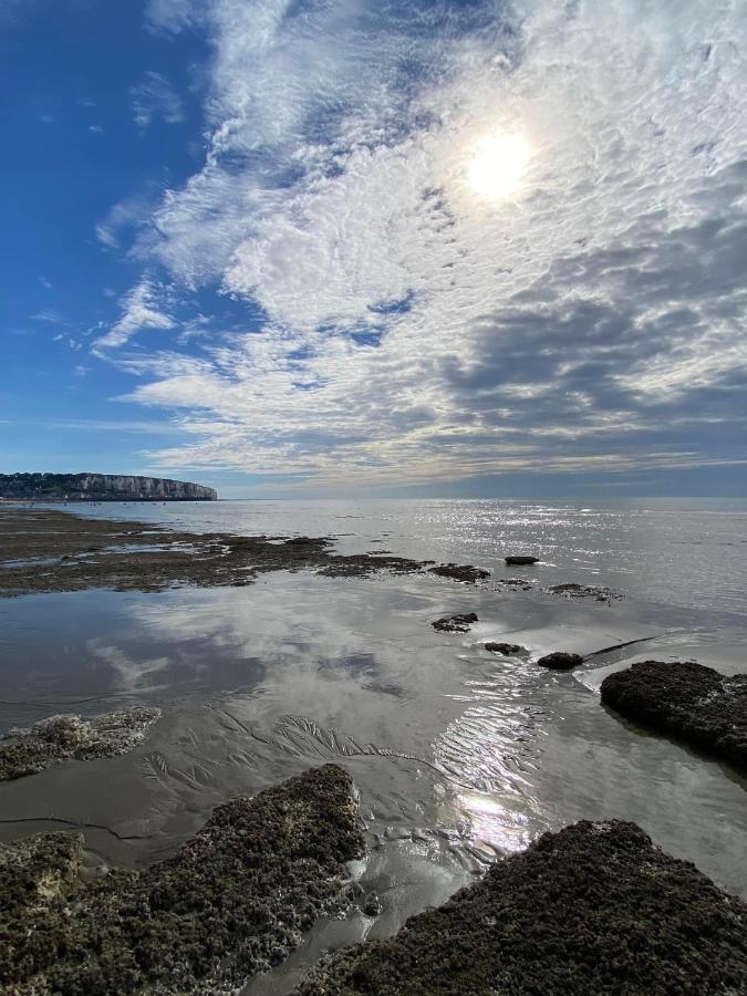 Plage A 50M Appartement Reves Tranquilles Villa Les Bains De Mers Exterior photo